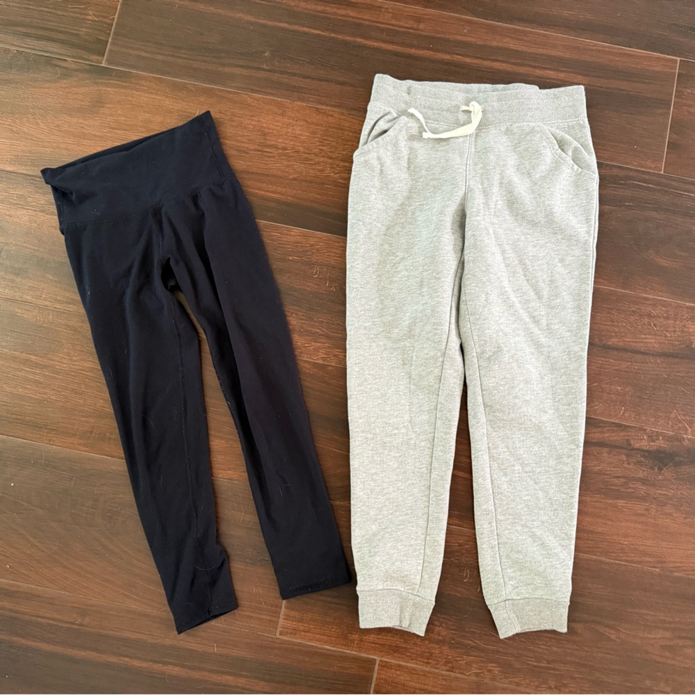 Set of pants - leggings and sweatpants